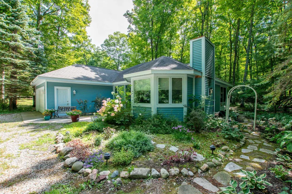 4804 S Green Court Centerville Township, MI 49621