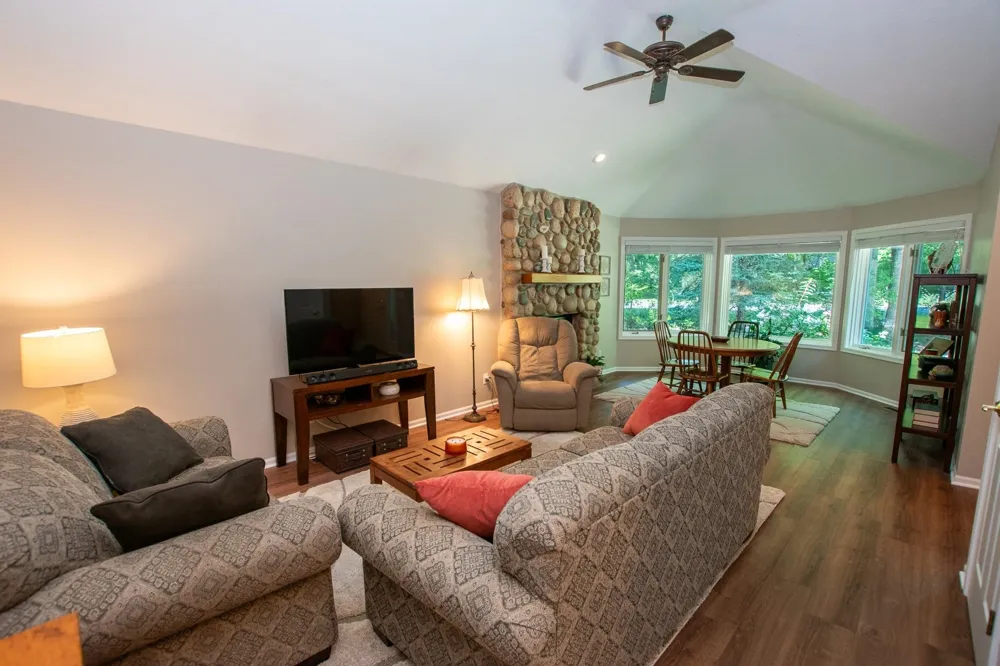 4804 S Green Court Centerville Township, MI 49621