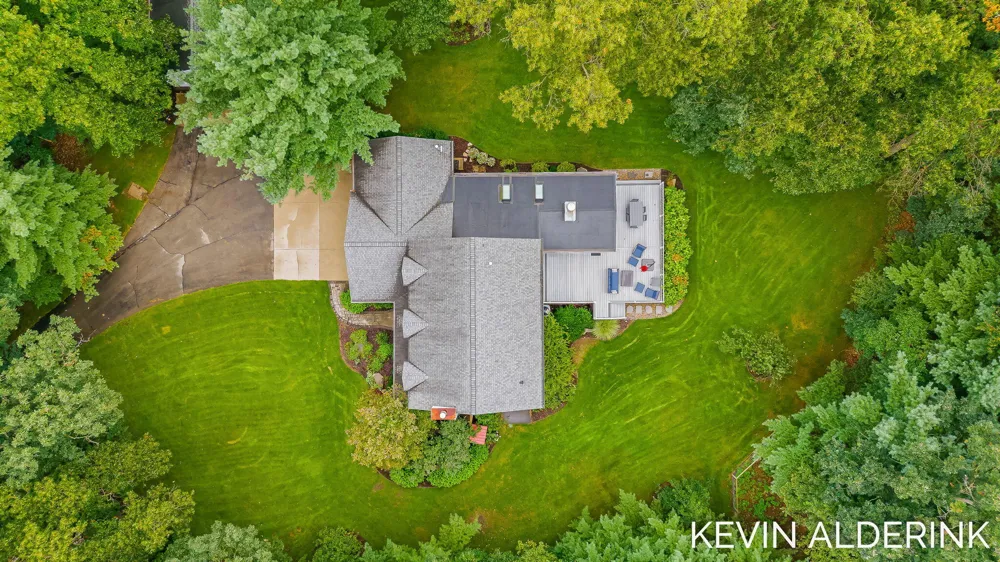 3113 Marcia Lane Heath Township, MI 49419