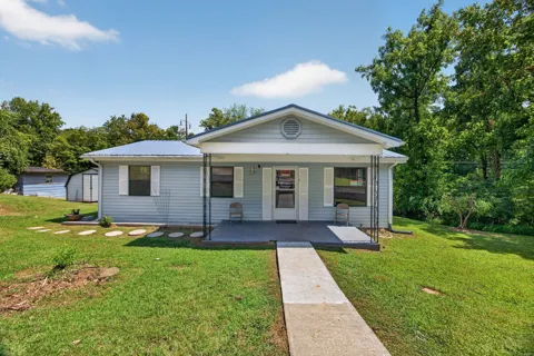 100 Hunter Ave