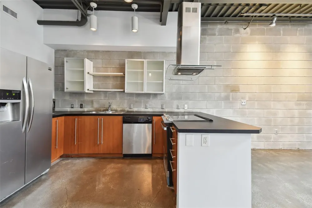 217 12TH STREET #116 Tampa, FL 33602