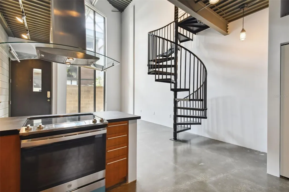 217 12TH STREET #116 Tampa, FL 33602