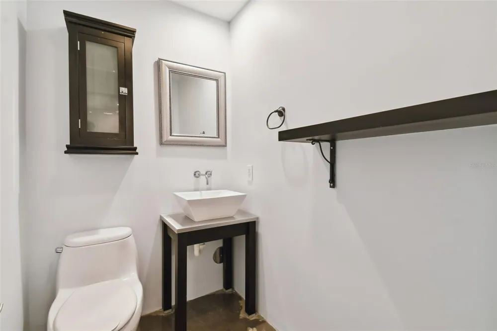 217 12TH STREET #116 Tampa, FL 33602