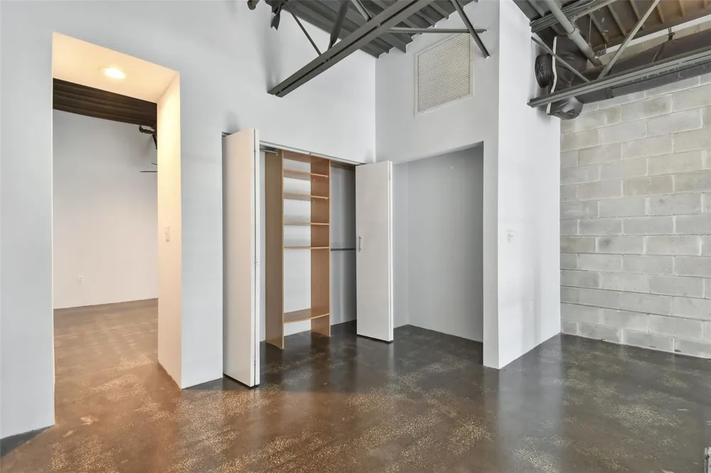 217 12TH STREET #116 Tampa, FL 33602
