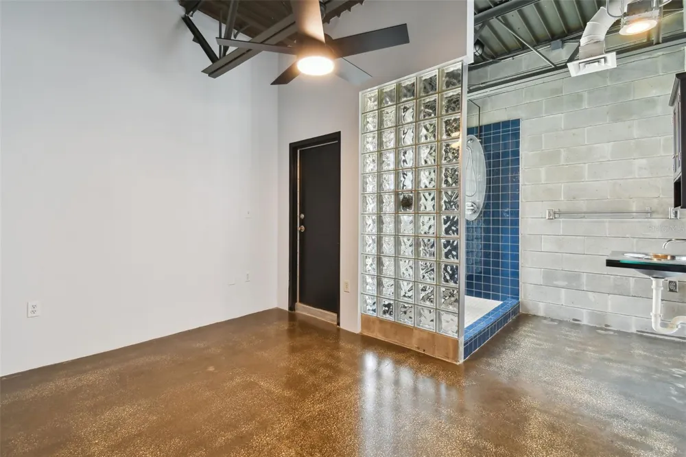 217 12TH STREET #116 Tampa, FL 33602