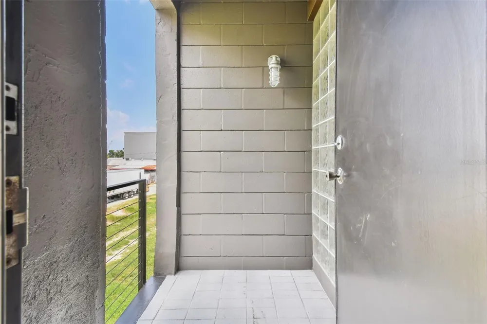 217 12TH STREET #116 Tampa, FL 33602