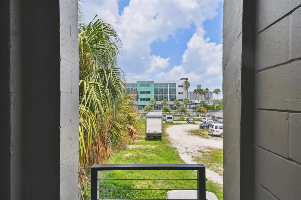 217 12TH STREET #116 Tampa, FL 33602