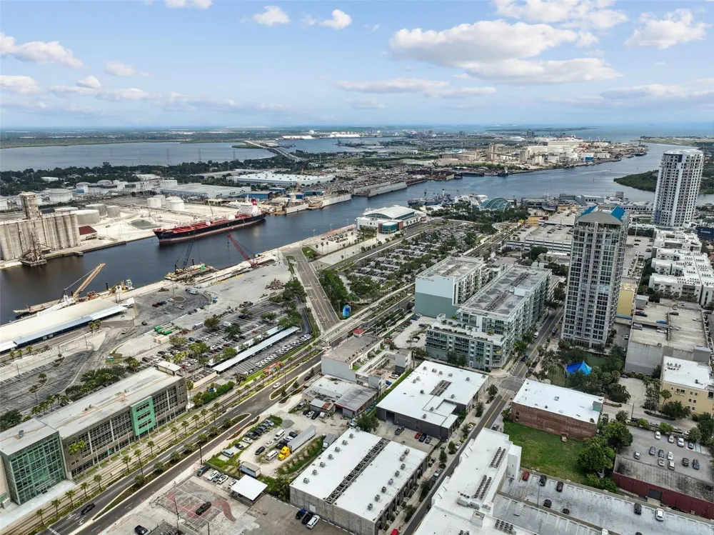 217 12TH STREET #116 Tampa, FL 33602