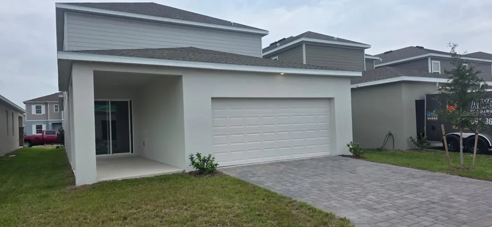 5617 FIONA LN St Cloud, FL 34771