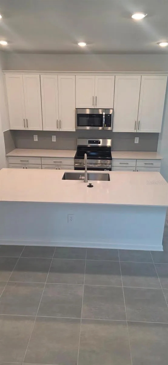 5617 FIONA LN St Cloud, FL 34771