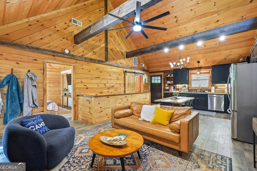 681 Catawba CIR Ellijay, GA 30540