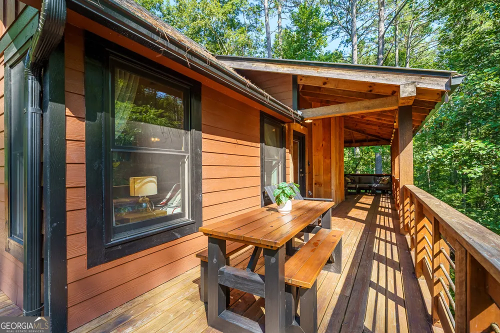 681 Catawba CIR Ellijay, GA 30540