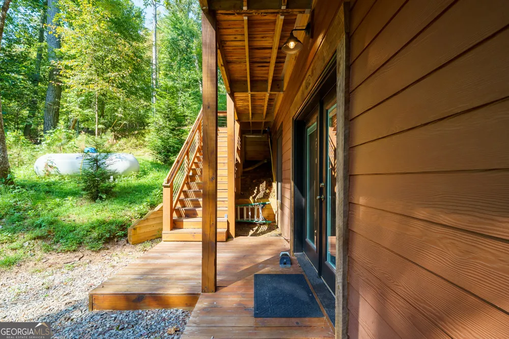 681 Catawba CIR Ellijay, GA 30540