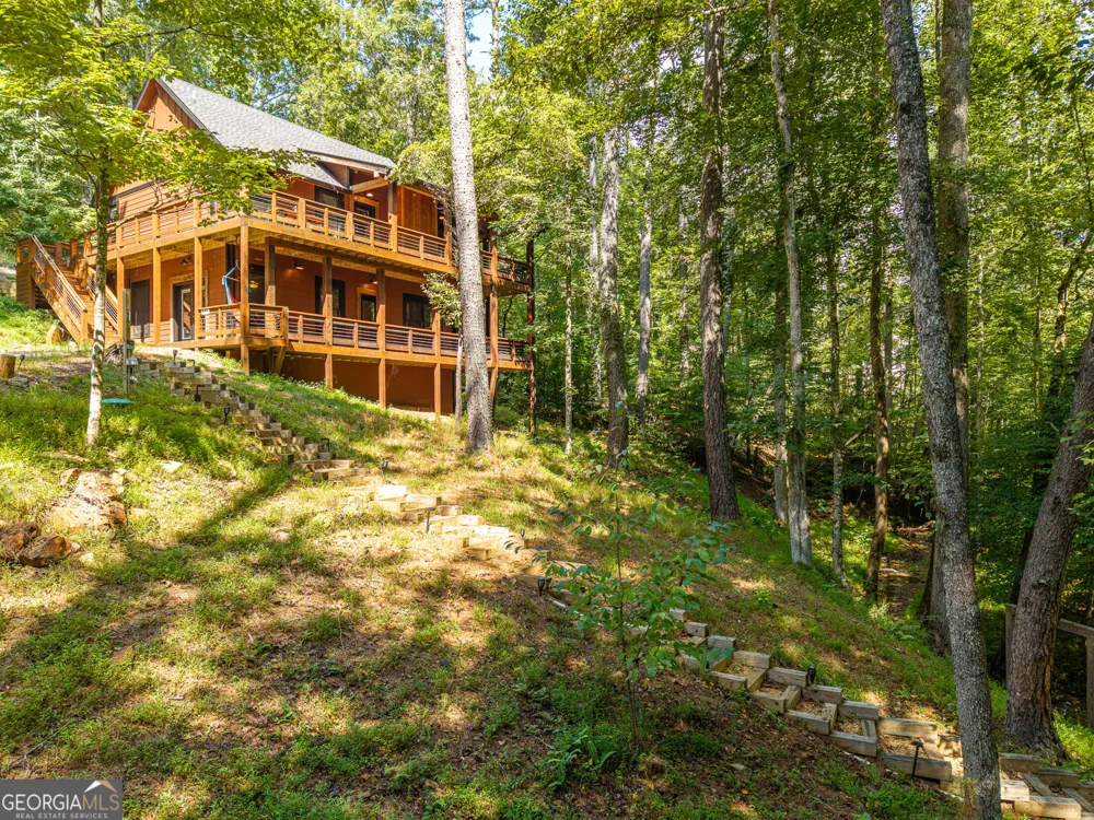 681 Catawba CIR Ellijay, GA 30540
