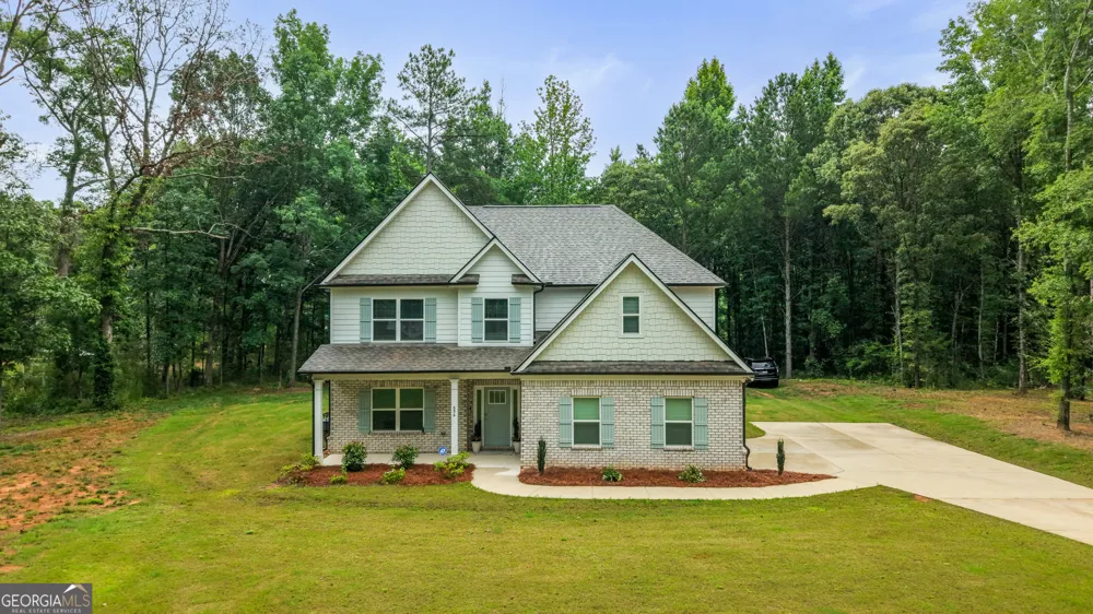 656 East Lake RD McDonough, GA 30252
