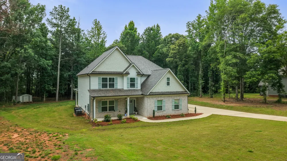 656 East Lake RD McDonough, GA 30252