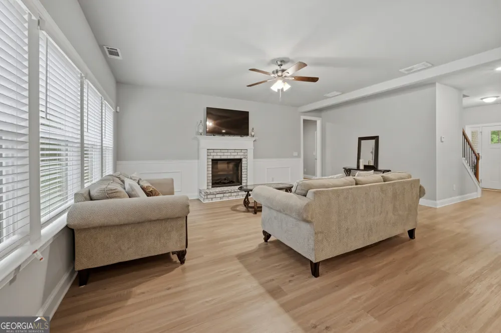 656 East Lake RD McDonough, GA 30252