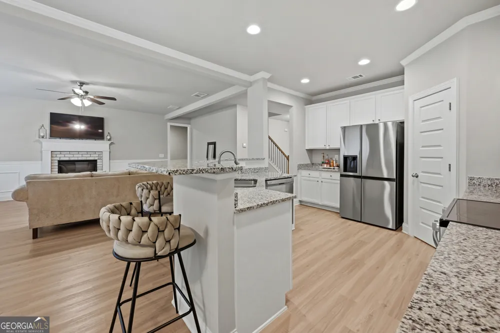 656 East Lake RD McDonough, GA 30252
