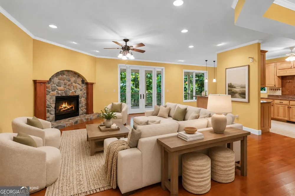 43 Baisto LN Blairsville, GA 30512