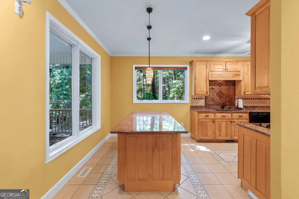 43 Baisto LN Blairsville, GA 30512