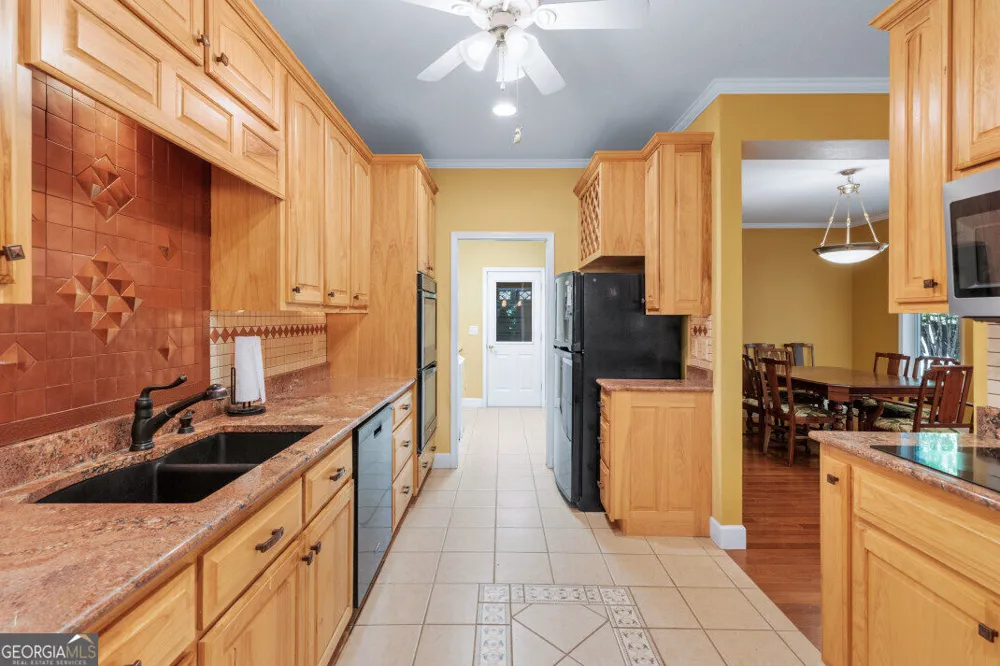 43 Baisto LN Blairsville, GA 30512