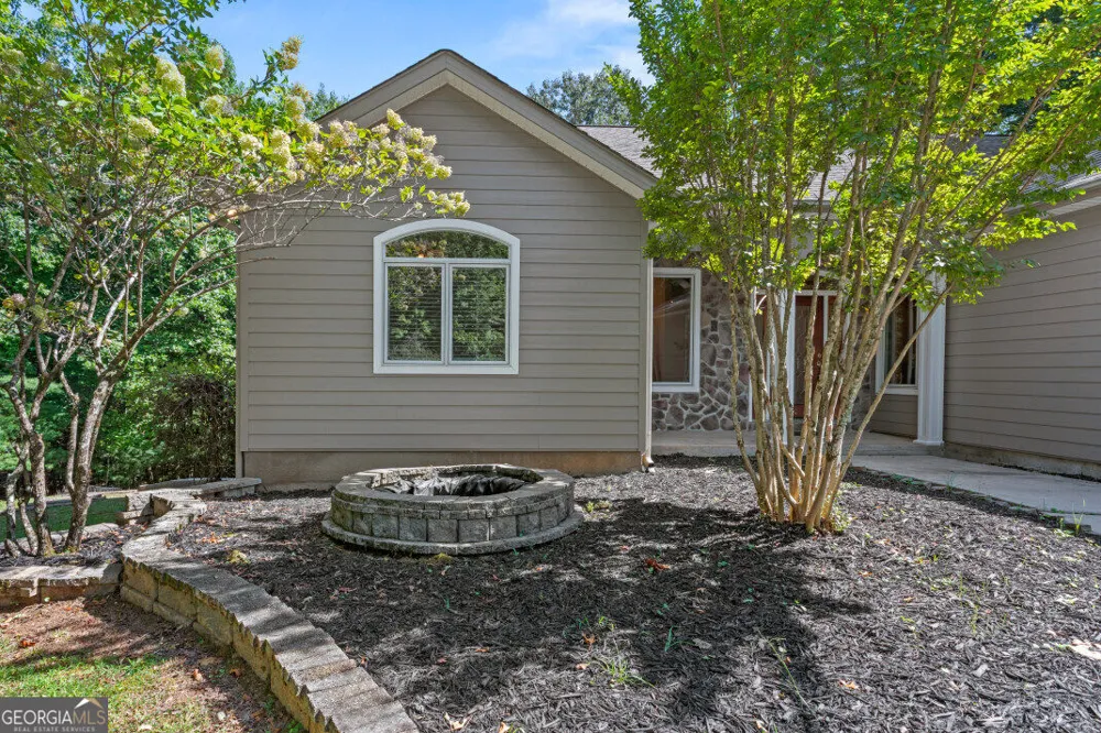 43 Baisto LN Blairsville, GA 30512