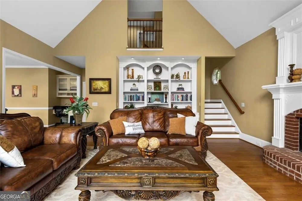 210 York Town CIR Johns Creek, GA 30097