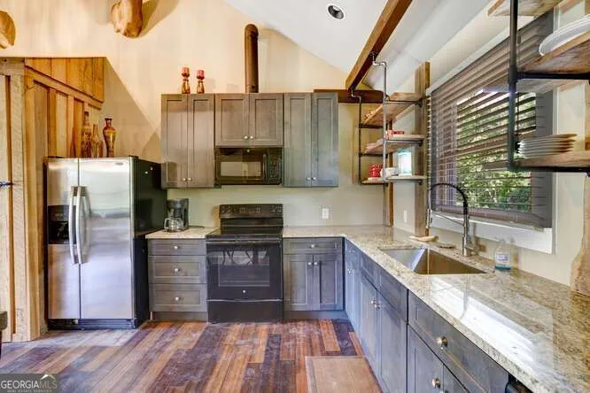 205 Hightower Ridge DR Hiawassee, GA 30546