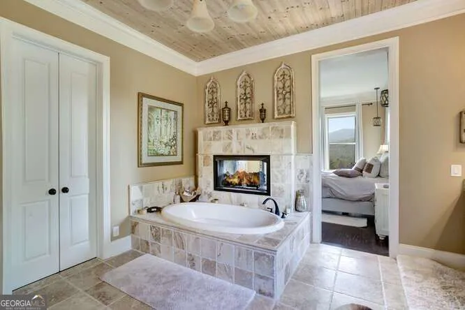 205 Hightower Ridge DR Hiawassee, GA 30546