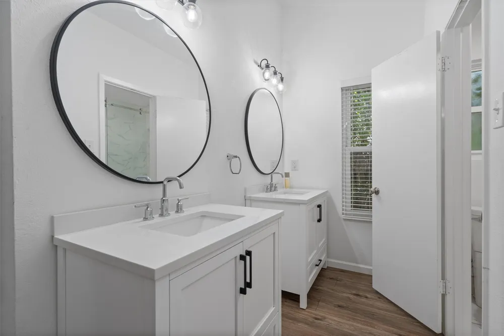 705 Chestnut Crossing Cedar Park, TX 78613