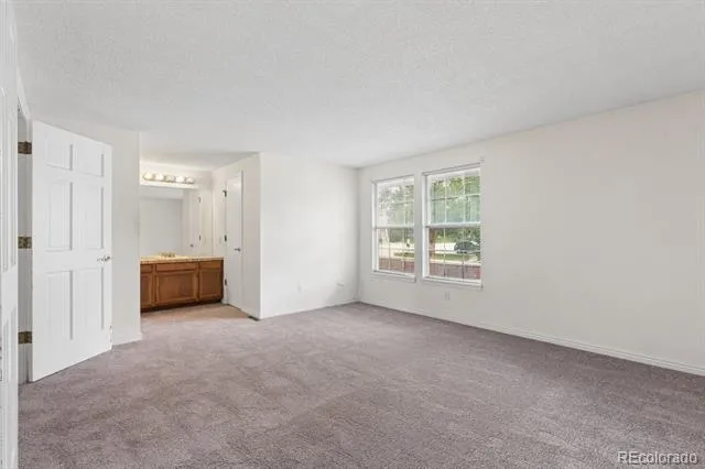 14202 E Radcliff Circle Aurora, CO 80015