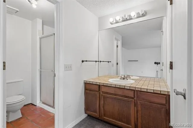 14202 E Radcliff Circle Aurora, CO 80015