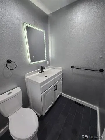 10001 E Evans Avenue #88C Aurora, CO 80247