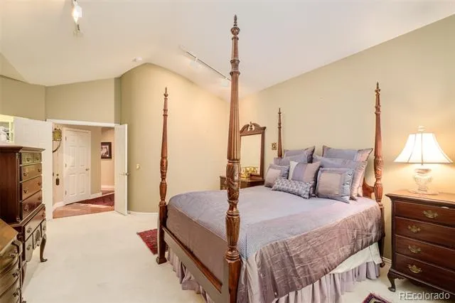 41 Silver Fox Circle Littleton, CO 80121