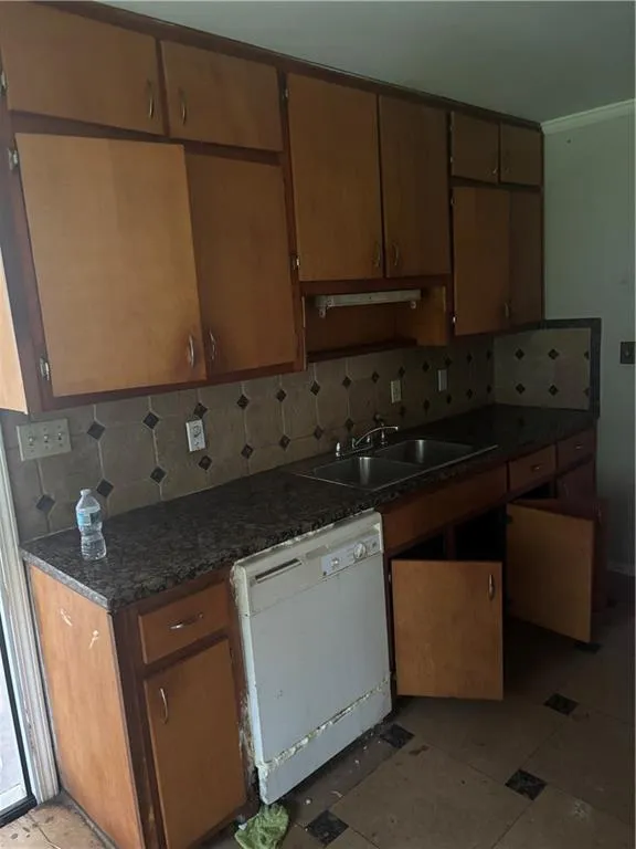 6783 Arabian Terrace Lithonia, GA 30038