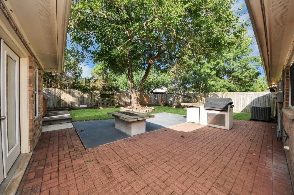 3402 Hidden Creek Drive Sugar Land, TX 77479