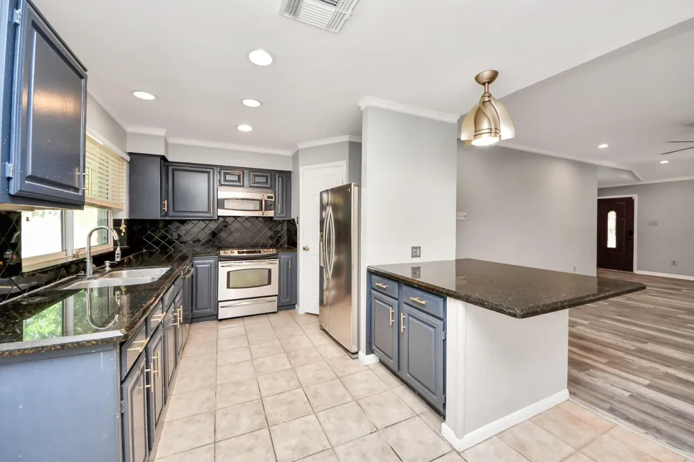 3402 Hidden Creek Drive Sugar Land, TX 77479