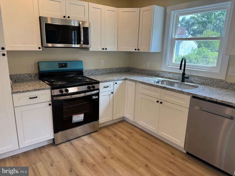 874 JEFFERSON STREET Harrisonburg, VA 22802
