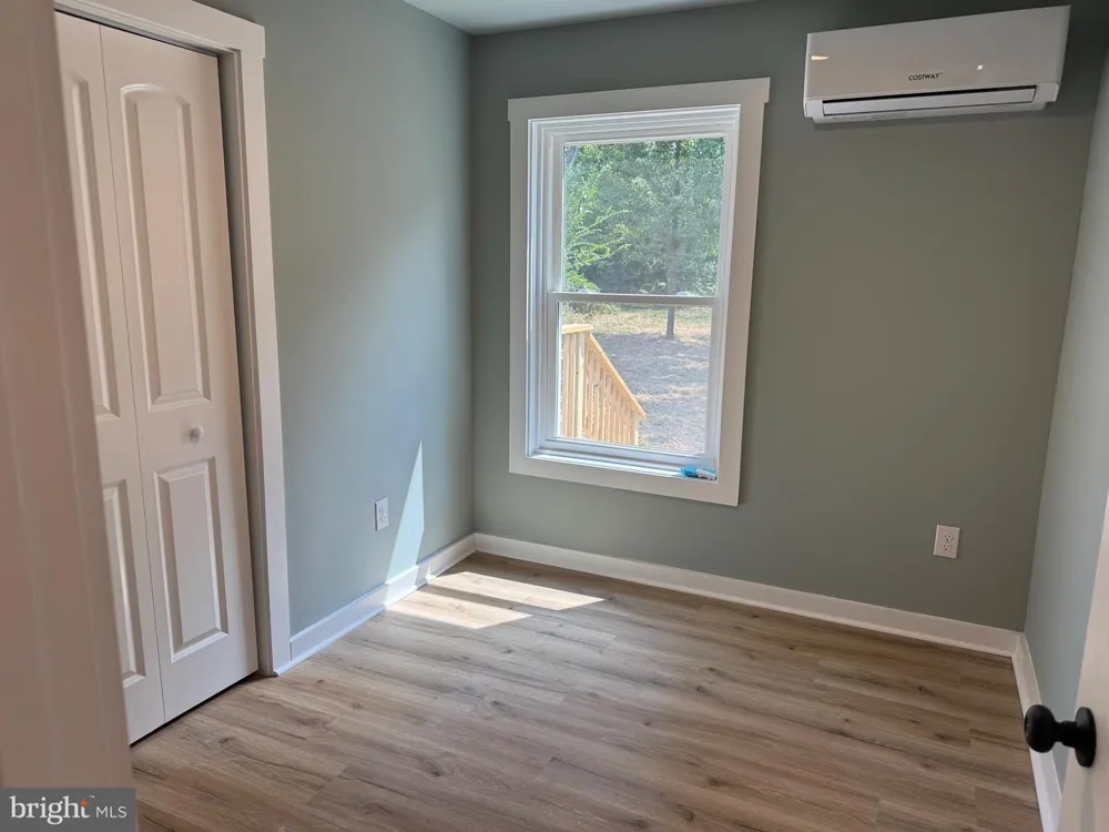 874 JEFFERSON STREET Harrisonburg, VA 22802
