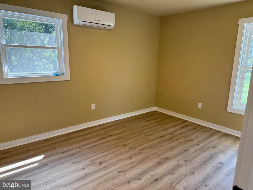 874 JEFFERSON STREET Harrisonburg, VA 22802
