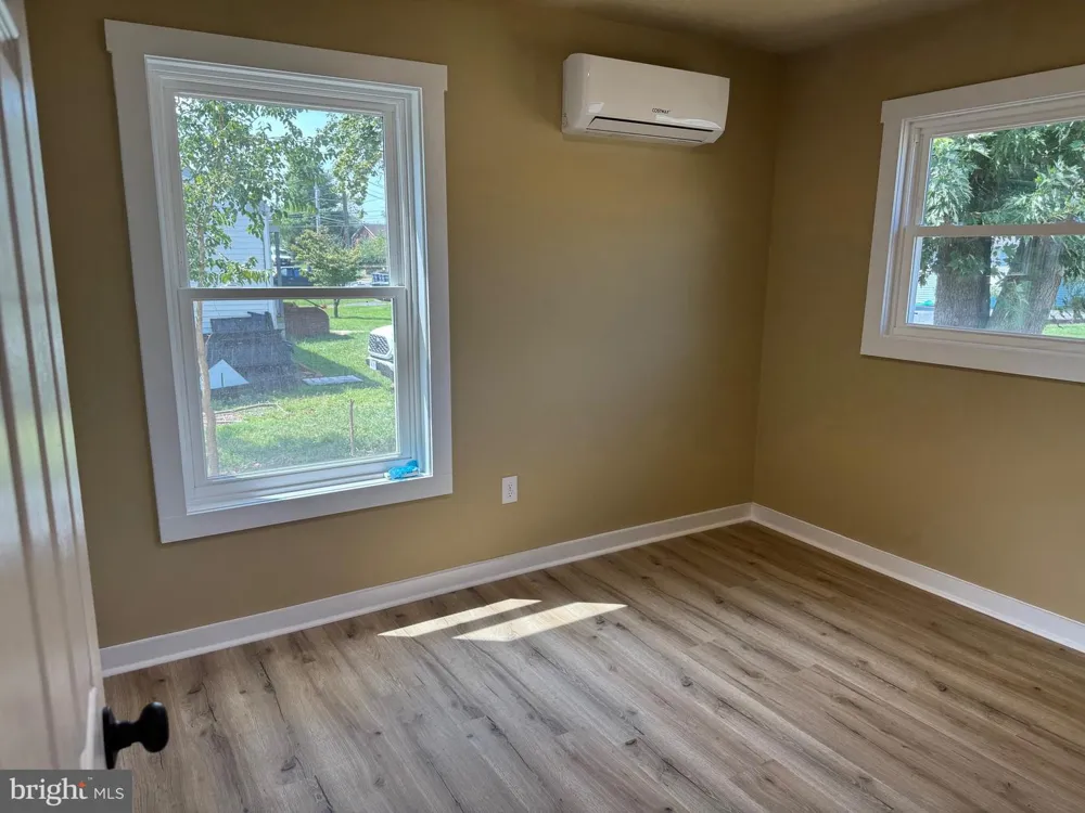 874 JEFFERSON STREET Harrisonburg, VA 22802