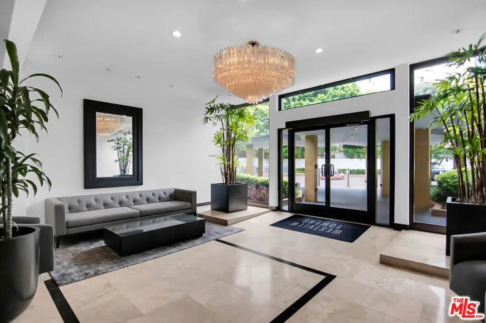 1155 La Cienega Boulevard #1103 West Hollywood, CA 90069