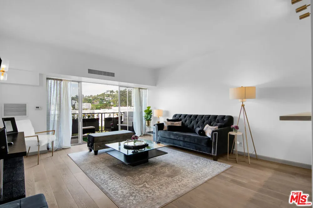1155 La Cienega Boulevard #1103 West Hollywood, CA 90069