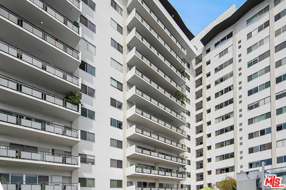 1155 La Cienega Boulevard #1103 West Hollywood, CA 90069