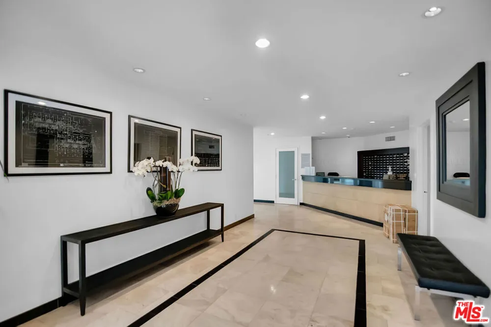 1155 La Cienega Boulevard #1103 West Hollywood, CA 90069
