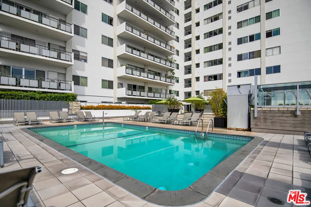1155 La Cienega Boulevard #1103 West Hollywood, CA 90069