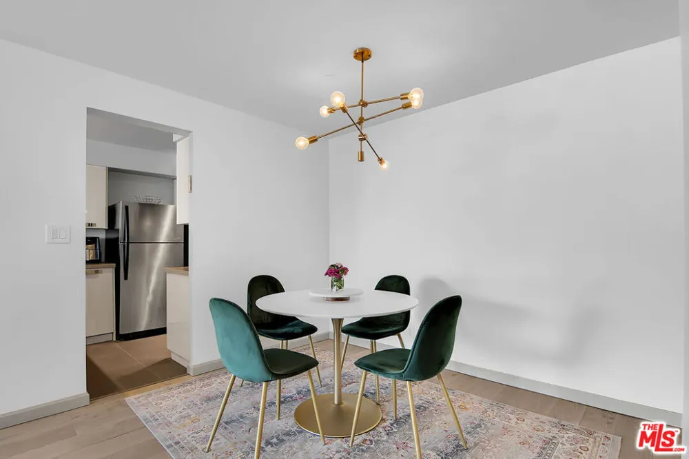 1155 La Cienega Boulevard #1103 West Hollywood, CA 90069