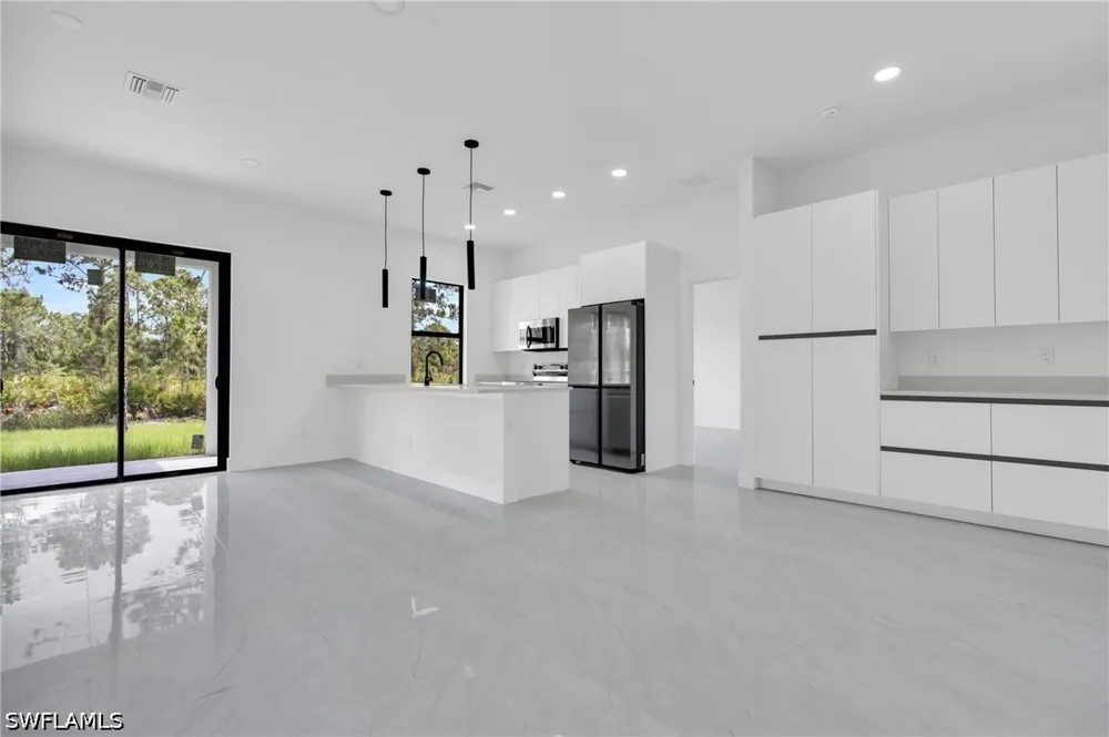 Colyer Street E Lehigh Acres, FL 33974