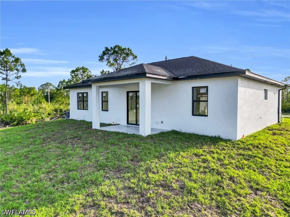 Colyer Street E Lehigh Acres, FL 33974