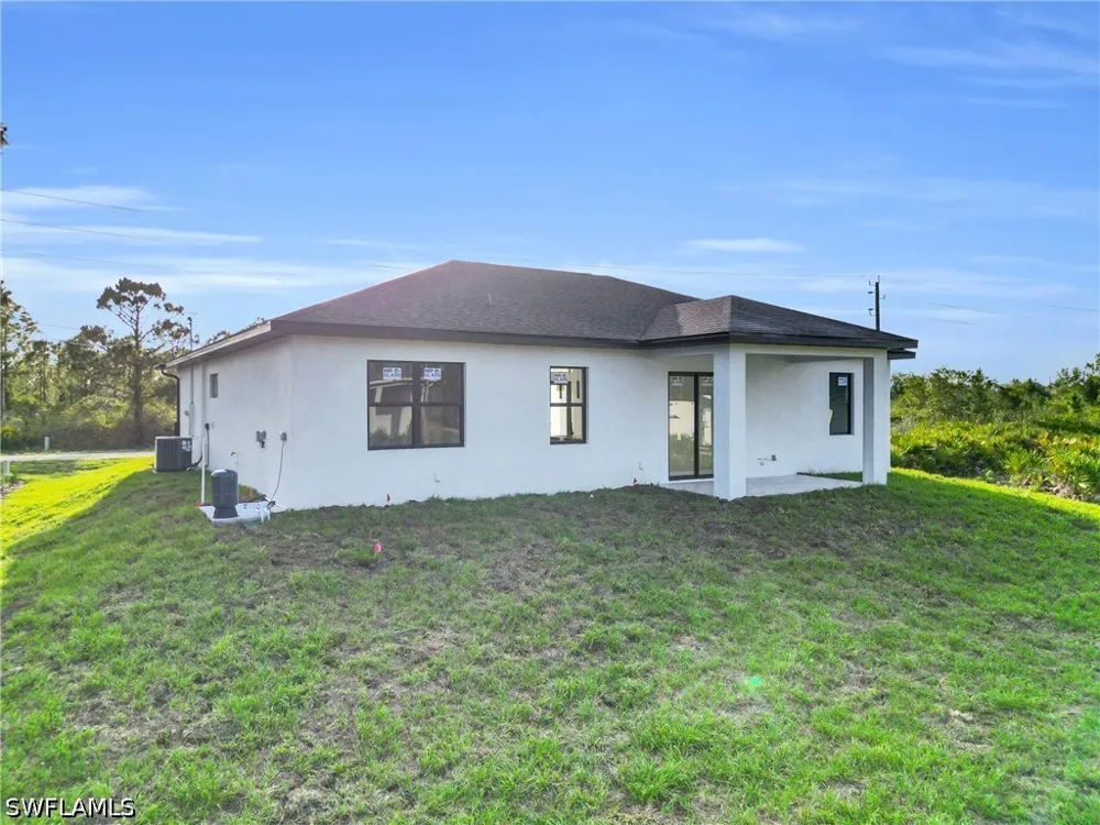 Colyer Street E Lehigh Acres, FL 33974